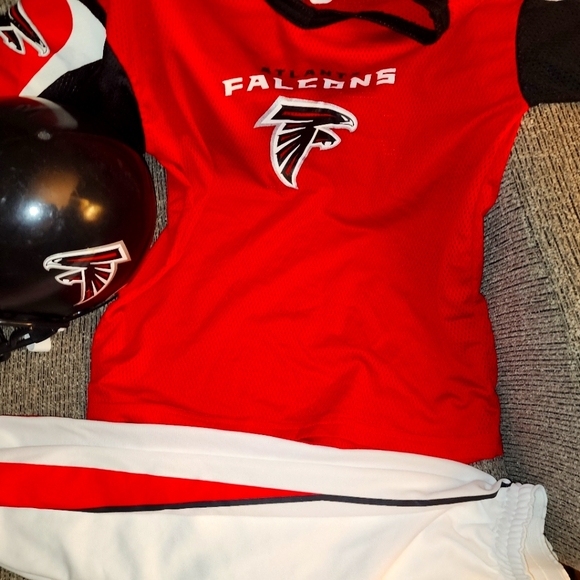 Falcons #24 Size 8 (Kids) - Picture 6 of 6